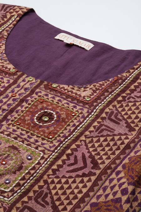 Buy_Ritu Kumar_Red Cotton Embroidery Round Neck Sona Printed Kurta Set With Pant And Dupatta 