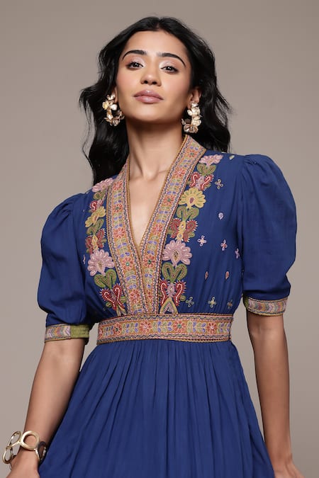 Buy_Ritu Kumar_Blue Cotton Embroidery V-neck Maxi Dress 