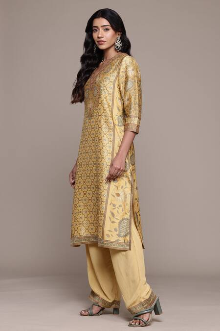 Ritu Kumar Yellow Chanderi , Cotton, Embroidery V-neck Pineapple K Kurta Set Online at Aza Fashions Ritu Kumar_Yellow Chanderi , Cotton, Embroidery V-neck Pineapple K Kurta Set _Online_at_Aza_Fashions