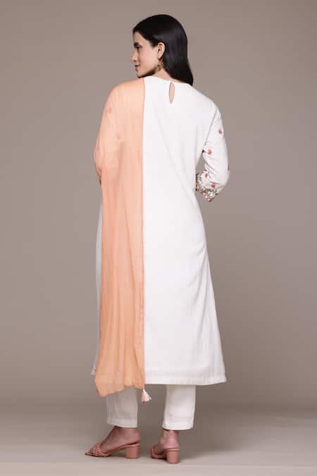 Shop Ritu Kumar, Ri.Ritu Kumar, aarke Ritu Kumar Off White Cotton Embroidery Round Neck Ashoka Solid Kurta Set at Aza Fashions Shop_Ritu Kumar, Ri.Ritu Kumar, aarke Ritu Kumar_Off White Cotton Embroidery Round Neck Ashoka Solid Kurta Set_at_Aza_Fashions