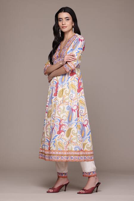 Buy_Ritu Kumar, Ri.Ritu Kumar, aarke Ritu Kumar_Off White Cotton Embroidery V-neck Printed Kurta Set With Dupatta_Online_at_Aza_Fashions