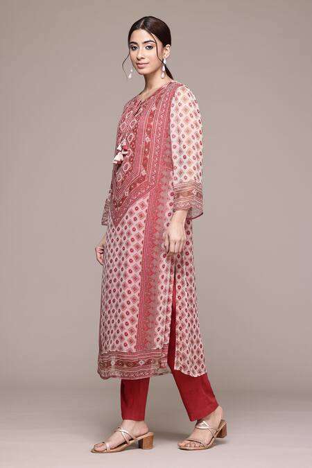 Ritu Kumar, Ri.Ritu Kumar, aarke Ritu Kumar_Off White Polyester, Viscose, Chiffon Ecru Printed Kurta Set With Pant And Dupatta_at_Aza_Fashions