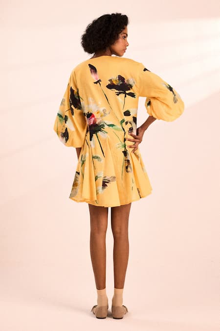 Kharakapas Floral Print Midspring Dress 