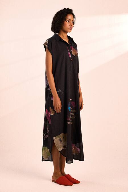 Kharakapas_Black Voile Collared Cap Sleeve Floral Midi Dress _Online_at_Aza_Fashions