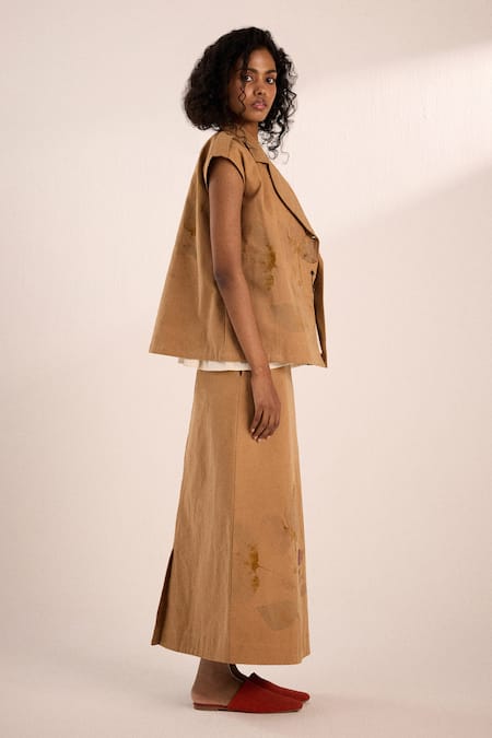 Buy_Kharakapas_Beige Cotton, Twill Round Neck Floral Print Co-ord Set _Online_at_Aza_Fashions