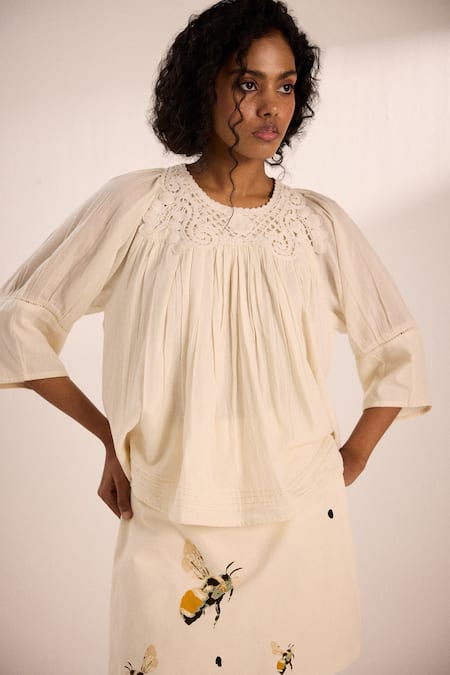 Shop_Kharakapas_White Cotton Round Neck Lace Detail Breeze Top _Online_at_Aza_Fashions
