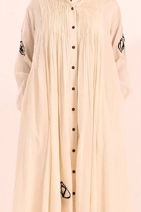 Kharakapas_Off White Cotton, Voile Embroidery Collared Maxi Dress _Online_at_Aza_Fashions