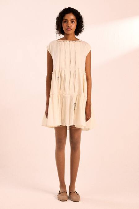 Kharakapas_Off White Voile Embroidery Round Neck Tiered Floral Dress _Online_at_Aza_Fashions