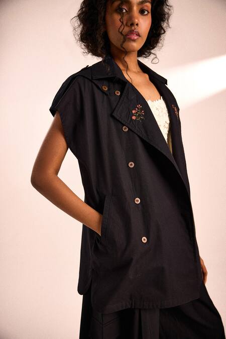 Kharakapas_Black Poplin Embroidery Collared Floral Jacket _Online_at_Aza_Fashions