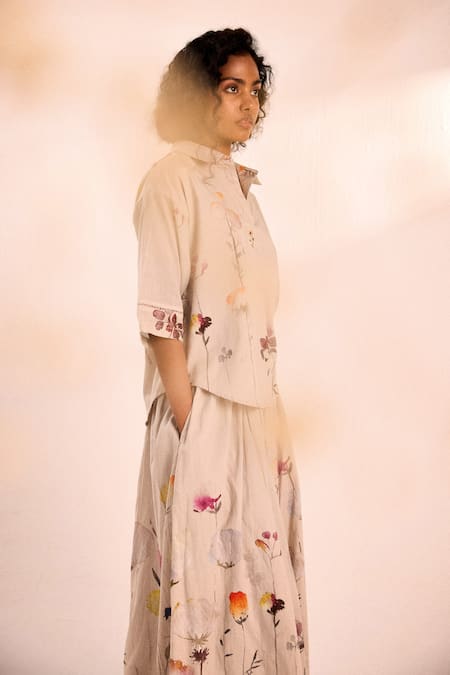 Kharakapas_Beige Voile Collared Floral Print Oatmeal Top _at_Aza_Fashions