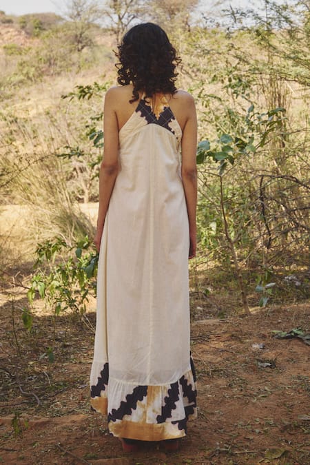 Shop_Kharakapas_White Voile Halter Neck Shibori Print Maxi Dress _at_Aza_Fashions