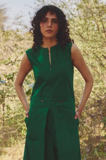 Kharakapas_Green Poplin Khara Kapas Woodland Jumpsuit _Online_at_Aza_Fashions