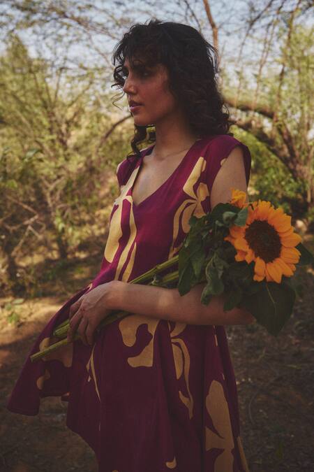 Shop_Kharakapas_Magenta Voile V-neck Mulberry Skater Dress _at_Aza_Fashions