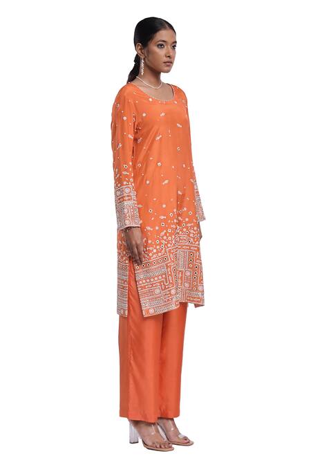 Shop_Surbhi Gupta_Orange , Hemp, Organza Embroidery, Pearls Round Neck Heavy Kurta Set _Online_at_Aza_Fashions