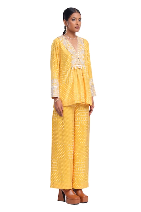 Buy_Surbhi Gupta_Yellow Silk Embroidery V-neck Block Printed Tunic And Trouser Set _Online_at_Aza_Fashions