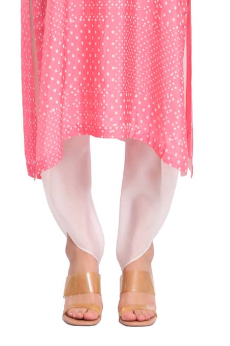 Surbhi Gupta_Pink Silk Pearls, Tassels Round Neck Block Printed Kurta Set _Online_at_Aza_Fashions