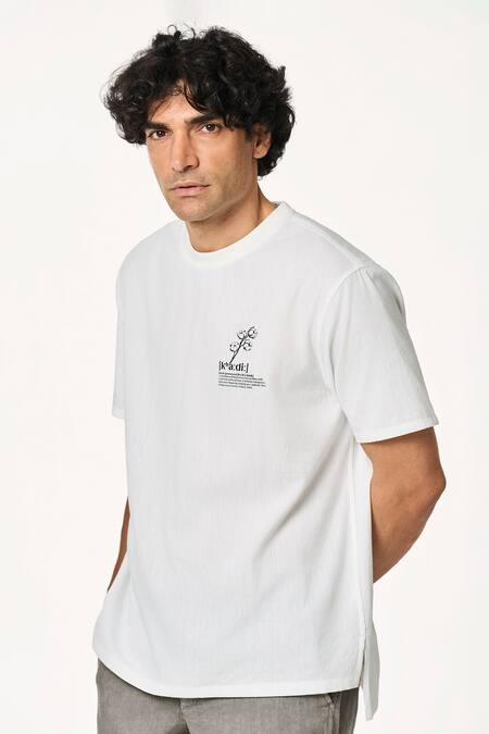 Terra Luna_White Cotton Pico Logo T-shirt _Online_at_Aza_Fashions