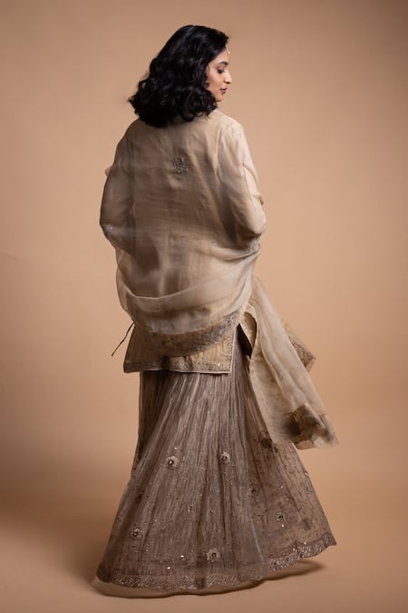 Rhua Gold Tissue Chanderi Kurta Set 