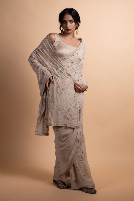 Rhua Beige Chiffon, Satin Embroidery Round Neck Saree With Blouse at Aza Fashions Rhua_Beige Chiffon, Satin Embroidery Round Neck Saree With Blouse _at_Aza_Fashions