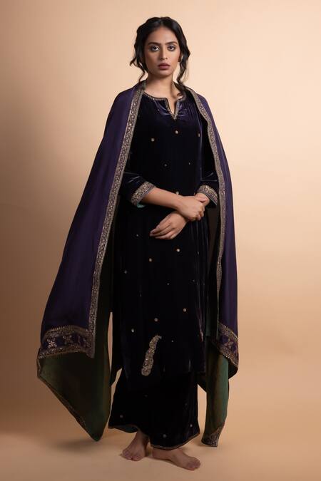 Buy Rhua Purple Velvet Sequins, Embroidery Round Neck Kurta Set Online at Aza Fashions Buy_Rhua_Purple Velvet Sequins, Embroidery Round Neck Kurta Set _Online_at_Aza_Fashions