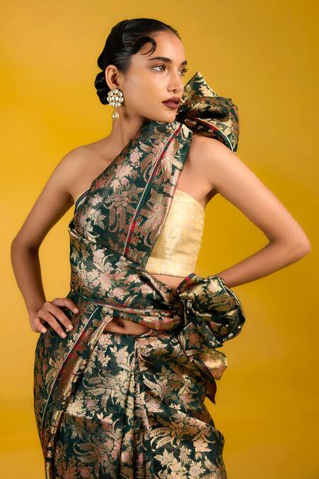 Ekaya Banaras_Green Kota Doria, Silk Zari, Embroidery Asymmetric Banarasi Kora Tissue Saree_Online_at_Aza_Fashions