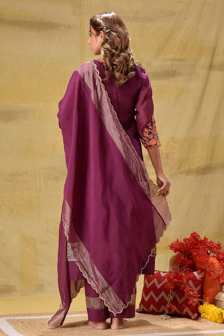 Shop_Gulabik Jaipur_Purple Cotton Embroidery Round Neck Deep Kurta Set _at_Aza_Fashions