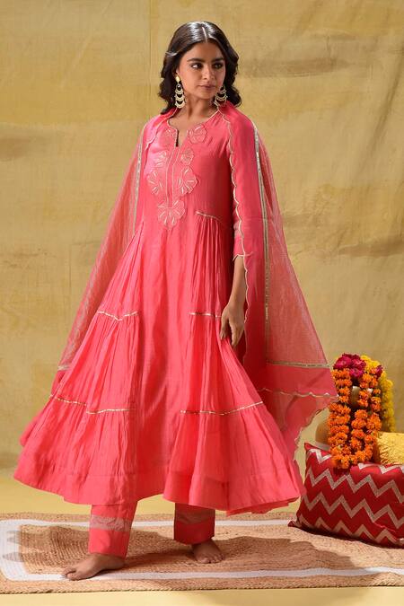 Gulabik Jaipur_Peach Chanderi, Tissue Zari, Embroidery Split V-neck Tiered Anarkali Set _at_Aza_Fashions