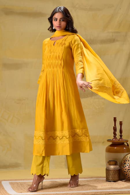 Gulabik Jaipur_Gold Chanderi Embroidery Round , Keyhole Kurta Set _at_Aza_Fashions