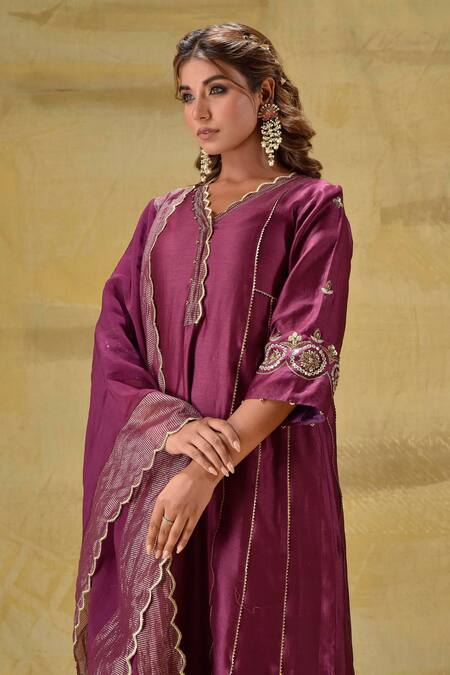 Buy_Gulabik Jaipur_Purple Chanderi Embroidery Split V-neck Handloom Kurta Set _Online_at_Aza_Fashions