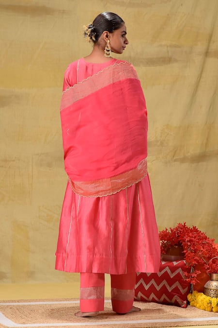 Shop_Gulabik Jaipur_Peach Chanderi Embroidery Split V-neck Bright Handwoven Kurta Set _at_Aza_Fashions