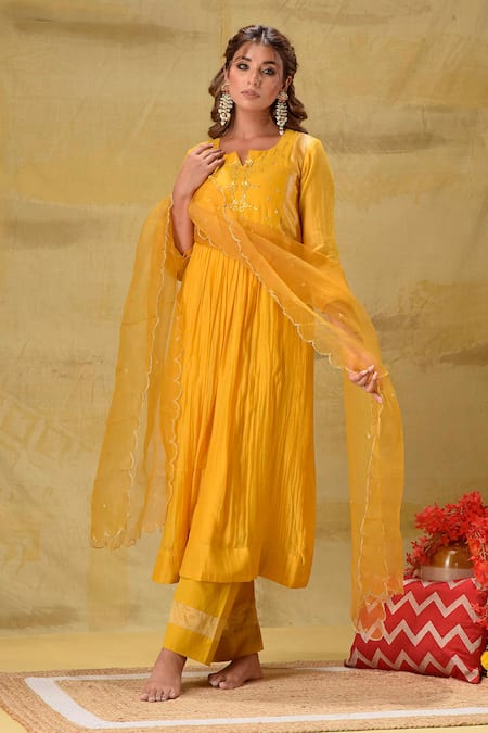 Buy_Gulabik Jaipur_Gold Chanderi, Cotton, Organza Embroidery Round Neck Deep Sequence Kurta Set _Online_at_Aza_Fashions