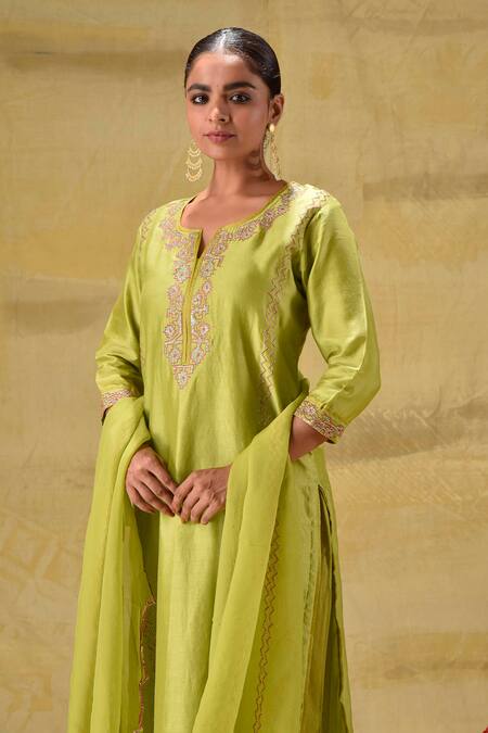 Buy_Gulabik Jaipur_Green Chanderi Embroidery Split V-neck Handwoven Kurta Set _Online_at_Aza_Fashions