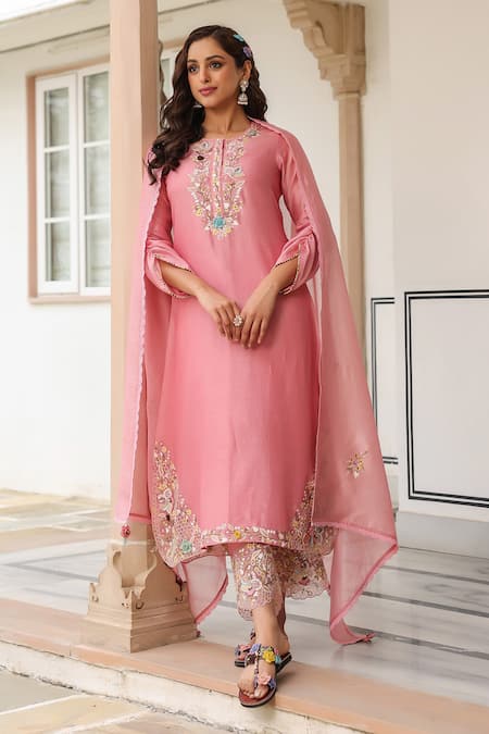Buy_Label Niti Bothra_Pink Silk, Chanderi Beads Round Neck Floral Thread Work Kurta Set 