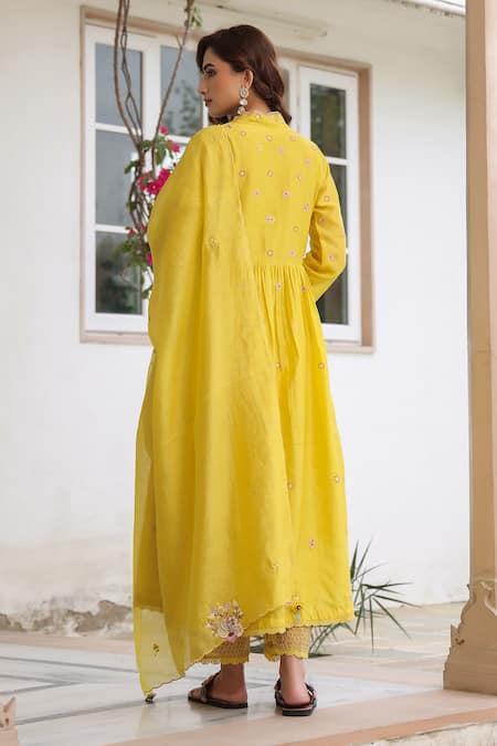 Shop_Label Niti Bothra_Yellow Chanderi Silk Embroidery, Sequins, Lace V-neck Anarkali With Pant _at_Aza_Fashions