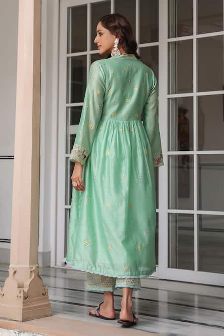 Label Niti Bothra Floral Thread Embroidered Anarkali Set 