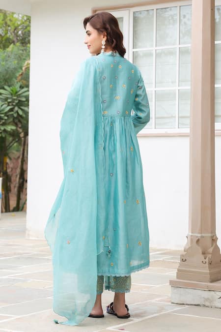 Shop_Label Niti Bothra_Blue Cotton Embroidery V-neck Floral Anarkali Kurta Set _at_Aza_Fashions