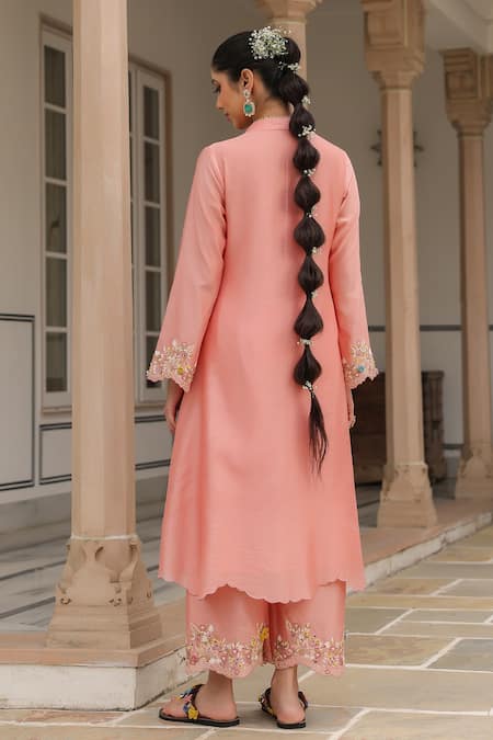 Label Niti Bothra Floral Embroidered Peach Kurta Set 