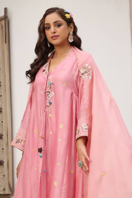 Shop Label Niti Bothra Pink Cotton Beads, Embroidery V-neck Floral Anarkali Set Shop_Label Niti Bothra_Pink Cotton Beads, Embroidery V-neck Floral Anarkali Set