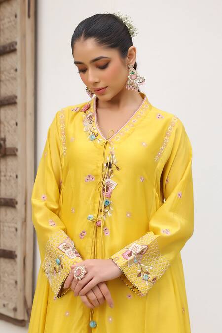 Shop_Label Niti Bothra_Yellow Cotton Embroidery V-neck Floral Anarkali Set _Online_at_Aza_Fashions