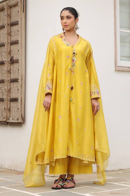 Label Niti Bothra_Yellow Cotton Embroidery V-neck Floral Anarkali Set _at_Aza_Fashions