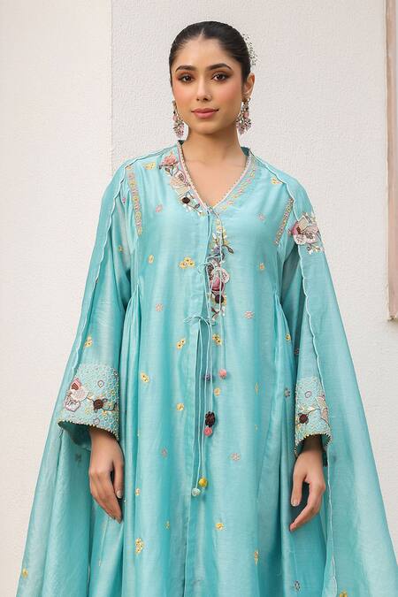 Shop Label Niti Bothra Blue Cotton Pom-poms, Embroidery, Tassels V-neck Floral Anarkali Set Shop_Label Niti Bothra_Blue Cotton Pom-poms, Embroidery, Tassels V-neck Floral Anarkali Set