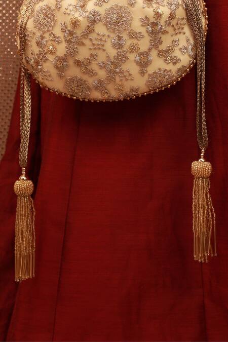 Buy_Amyra_Gold Embroidery, Beads Potli Bag With Tassels 