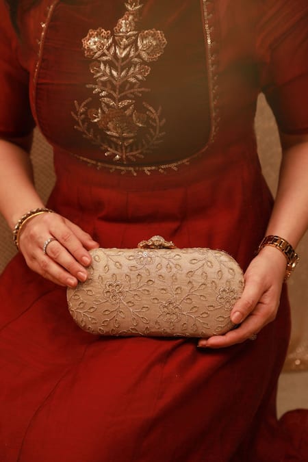 Buy_Amyra_Gold Embroidery Cutwork Capsule Clutch 