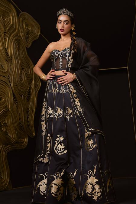 Ekaya Banaras Black Silk, Satin Embroidery Sweetheart Neck Baroque Lehenga Set Online at Aza Fashions Ekaya Banaras_Black Silk, Satin Embroidery Sweetheart Neck Baroque Lehenga Set _Online_at_Aza_Fashions