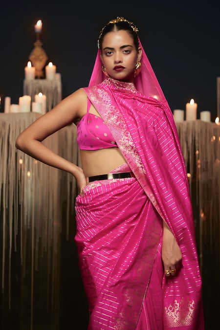 Buy Ekaya Banaras Pink Silk Zari Kadiyal Banarasi Saree Online at Aza Fashions Buy_Ekaya Banaras_Pink Silk Zari Kadiyal Banarasi Saree _Online_at_Aza_Fashions