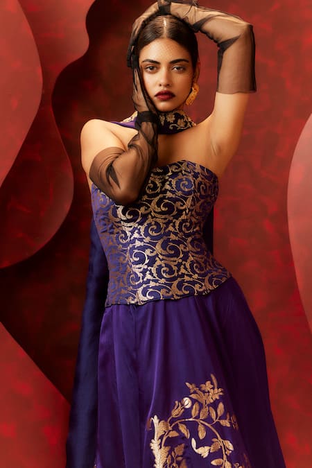 Buy Ekaya Banaras Purple Silk Embroidery Sweetheart Neck Kadhwa Banarasi Lehenga Set Online at Aza Fashions Buy_Ekaya Banaras_Purple Silk Embroidery Sweetheart Neck Kadhwa Banarasi Lehenga Set _Online_at_Aza_Fashions