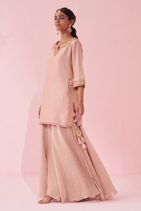 Studio Bagechaa Blush Chanderi, Organza Embroidery Split V-neck Pink Sharara Set Online at Aza Fashions Studio Bagechaa_Blush Chanderi, Organza Embroidery Split V-neck Pink Sharara Set _Online_at_Aza_Fashions
