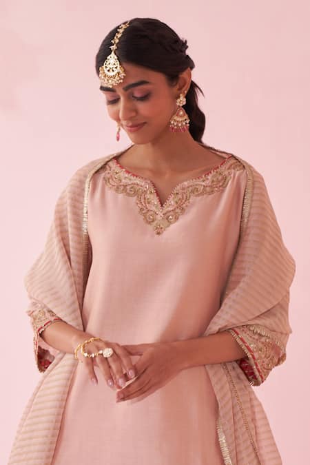 Studio Bagechaa Blush Chanderi, Organza Embroidery Split V-neck Pink Sharara Set at Aza Fashions Studio Bagechaa_Blush Chanderi, Organza Embroidery Split V-neck Pink Sharara Set _at_Aza_Fashions