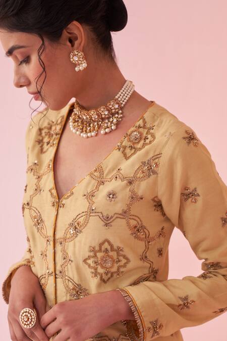 Shop Studio Bagechaa Yellow Embroidery V-neck Sharara Set Online at Aza Fashions Shop_Studio Bagechaa_Yellow Embroidery V-neck Sharara Set _Online_at_Aza_Fashions