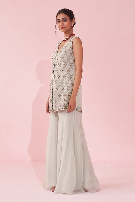 Studio Bagechaa Blue Organza Embroidery V-neck Pale Sharara Set Online at Aza Fashions Studio Bagechaa_Blue Organza Embroidery V-neck Pale Sharara Set _Online_at_Aza_Fashions